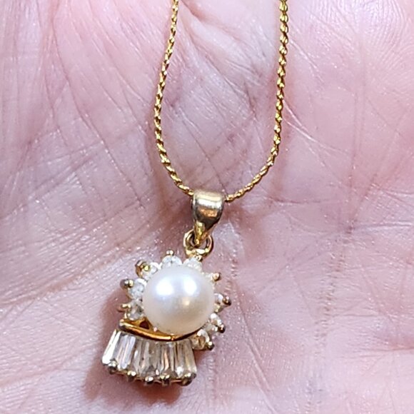 Womens Pearl & Diamond Cubic Zirconia 18kt Gold Necklace 18" - Picture 1 of 4